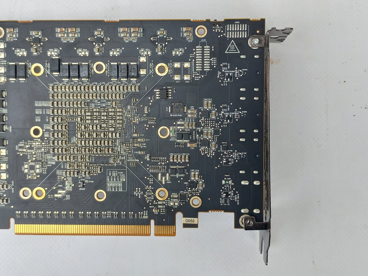4719072554675 Laminat MSI Radeon RX Vega 56 8GB Air Boost OC V368-001R