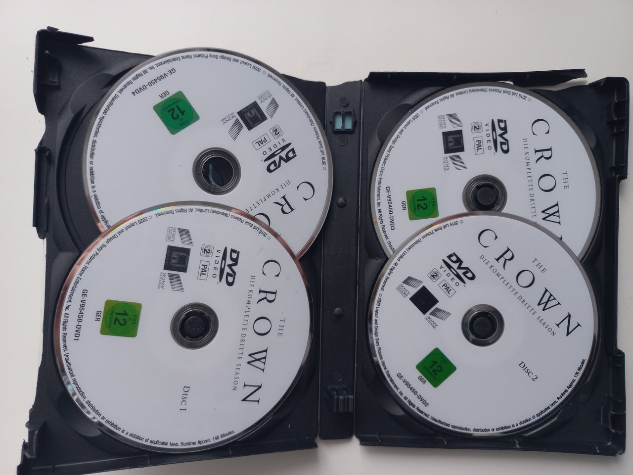 4030521758520 The cronw die complette dritte staffel 3 DVD 2020