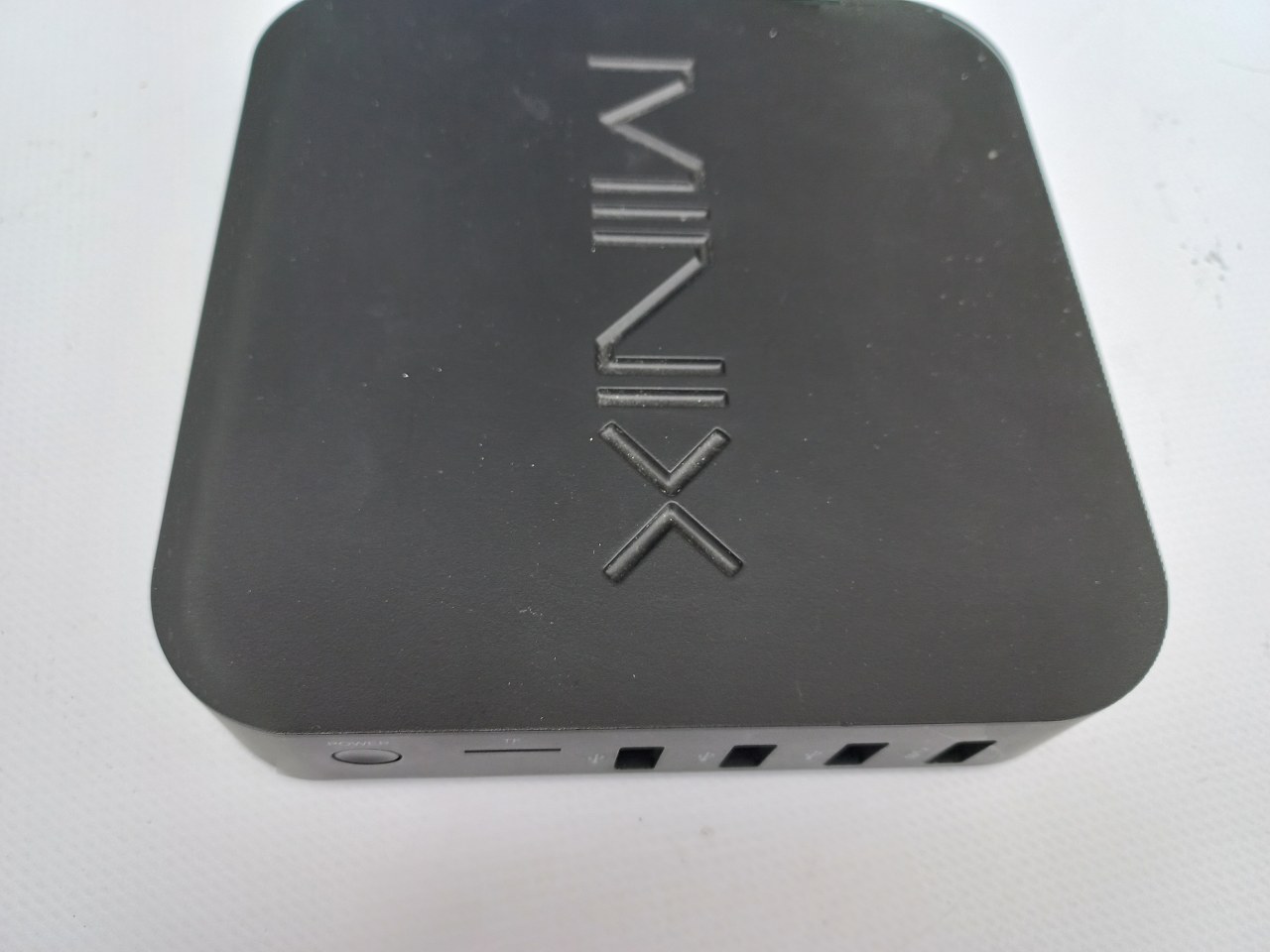 4897016415609 Minix Neo Z83-4 Mini PC x5-Z8300 (4 x 1.4 GHz / max. 1.8 GHz) 4 GB RAM 32 GB eMMC