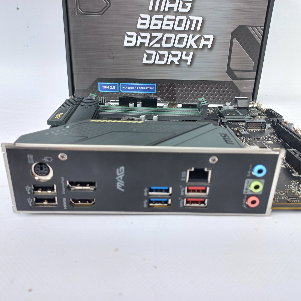 4719072921477 MSI MAG B660M BAZOOKA DDR4 mATX Socket 1700