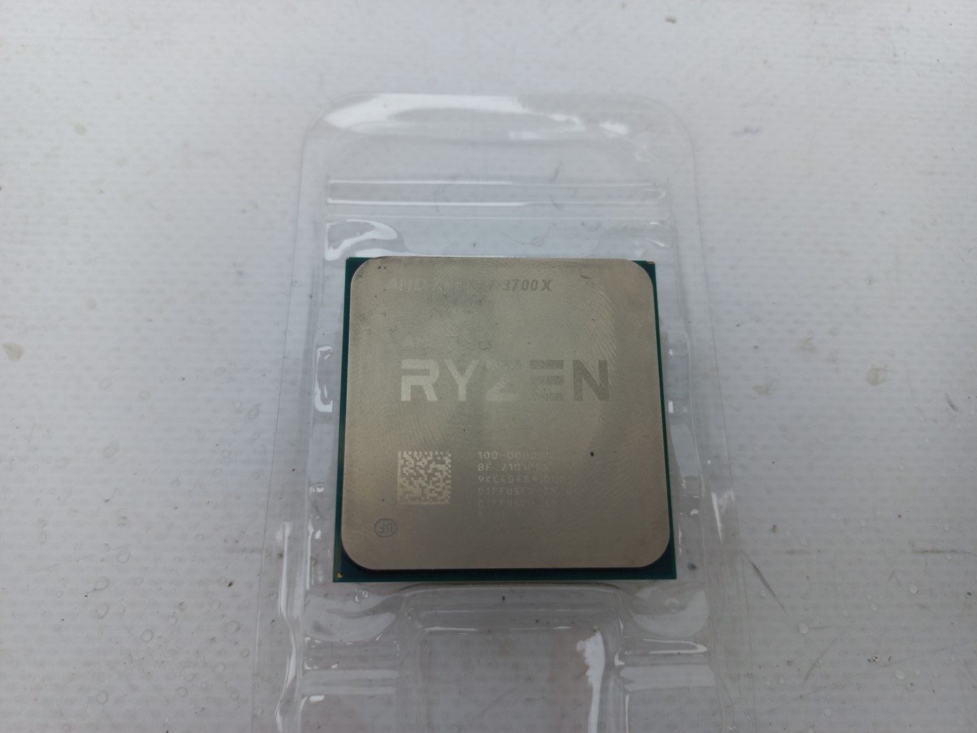 AMD Ryzen 7 3700X Socket AM4 AMD Ryzen 7 3700X Socket AM4