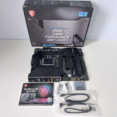 MSI MAG Z690 TOMAHAWK WIFI DDR4 Socket 1700