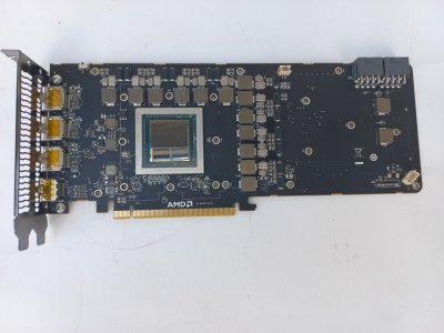 Laminat AMD Radeon VEGA 56 8GB