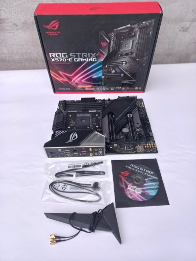 ASUS ROG STRIX X570-E GAMING Socket AM4